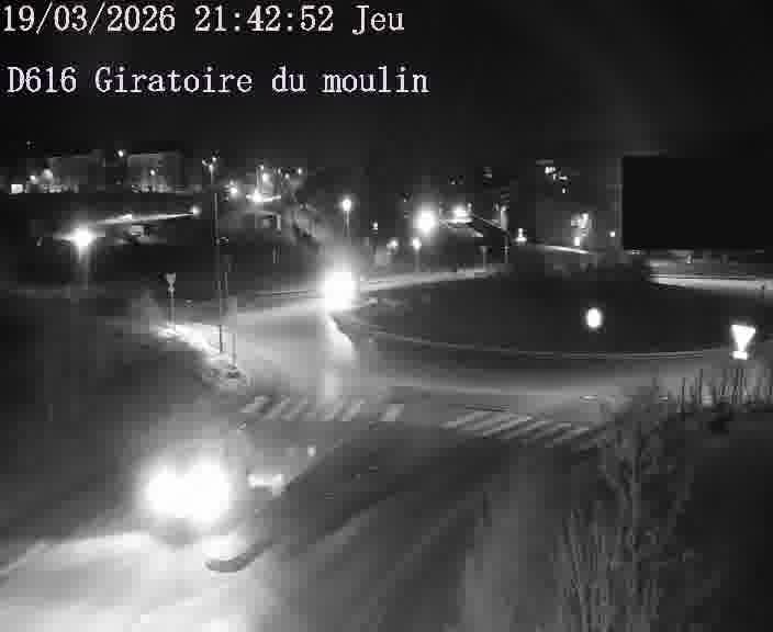 Webcams sur la D616, sur le contournement d'Audun-le-Tiche. Vue orientée vers le rond-point du Moulin, en provenance du Luxembourg