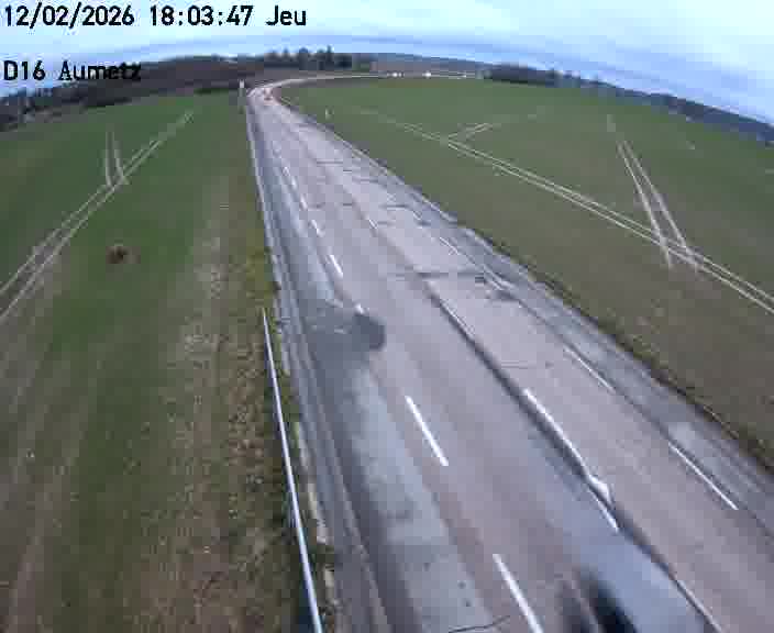 <h2>Webcam sur la D16 à Aumetz. Vue orientée vers A30</h2>