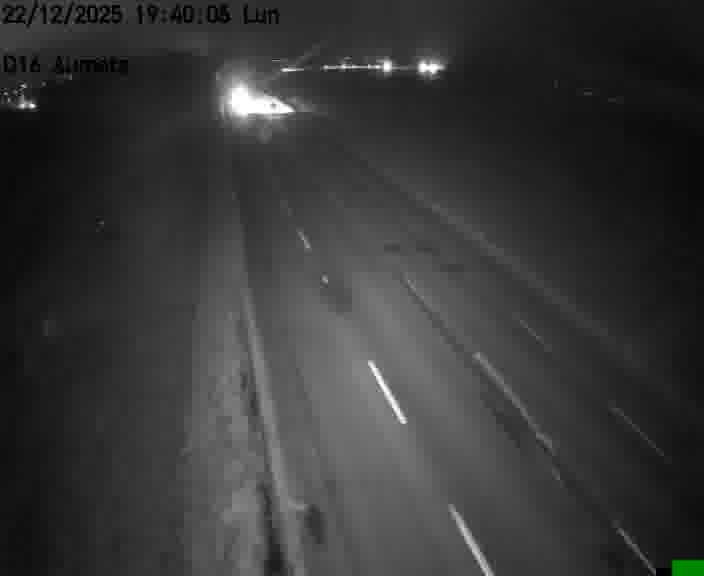 <h2>Webcam sur la D16 à Aumetz. Vue orientée vers A30</h2>