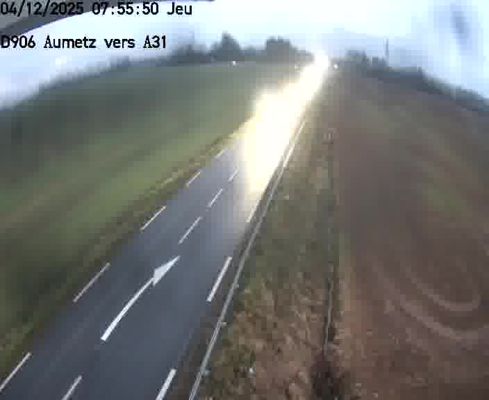 Webcam sur la D906 à Aumetz, juste après la fin de la D16. Vue orientée vers A30