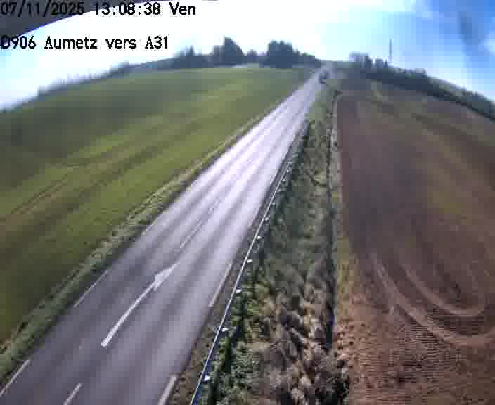 Webcam sur la D906 à Aumetz, juste après la fin de la D16. Vue orientée vers A30