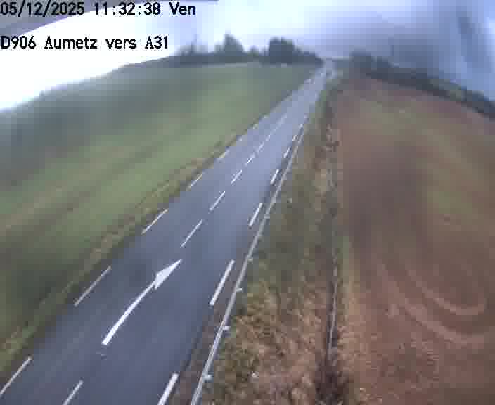 Webcam sur la D906 à Aumetz, juste après la fin de la D16. Vue orientée vers A30