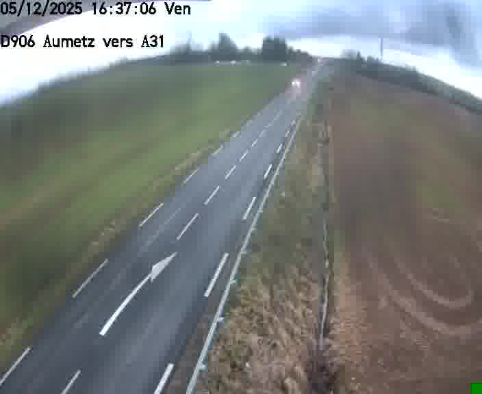 Webcam sur la D906 à Aumetz, juste après la fin de la D16. Vue orientée vers A30