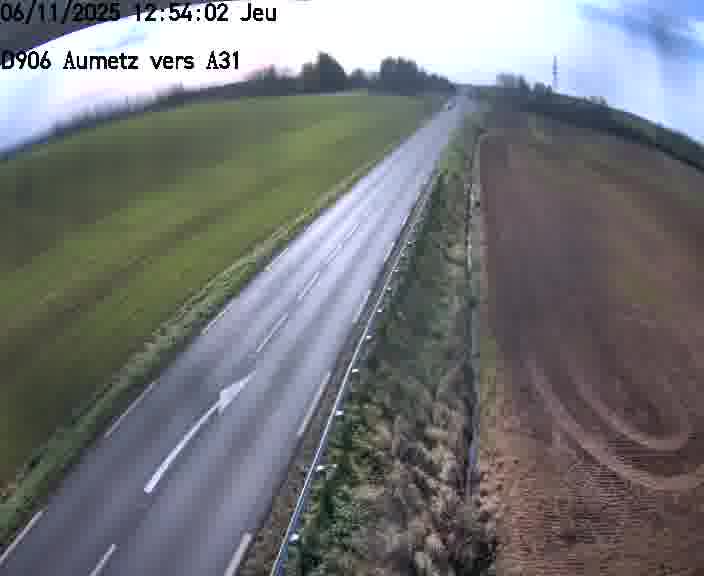 Webcam sur la D906 à Aumetz, juste après la fin de la D16. Vue orientée vers A30