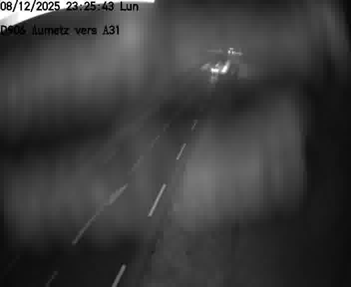 Webcam sur la D906 à Aumetz, juste après la fin de la D16. Vue orientée vers A30