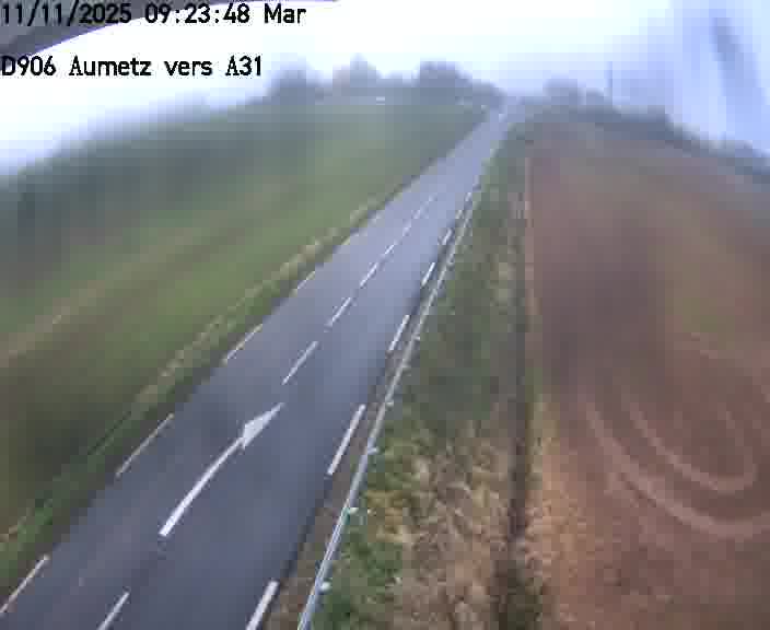 Webcam sur la D906 à Aumetz, juste après la fin de la D16. Vue orientée vers A30