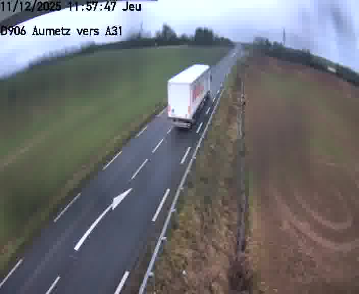 Webcam sur la D906 à Aumetz, juste après la fin de la D16. Vue orientée vers A30