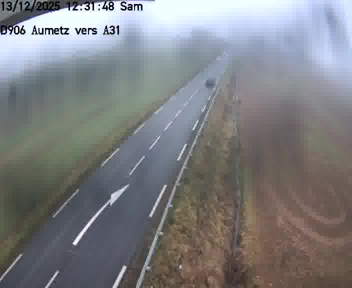 Webcam sur la D906 à Aumetz, juste après la fin de la D16. Vue orientée vers A30