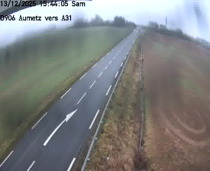 Webcam sur la D906 à Aumetz, juste après la fin de la D16. Vue orientée vers A30