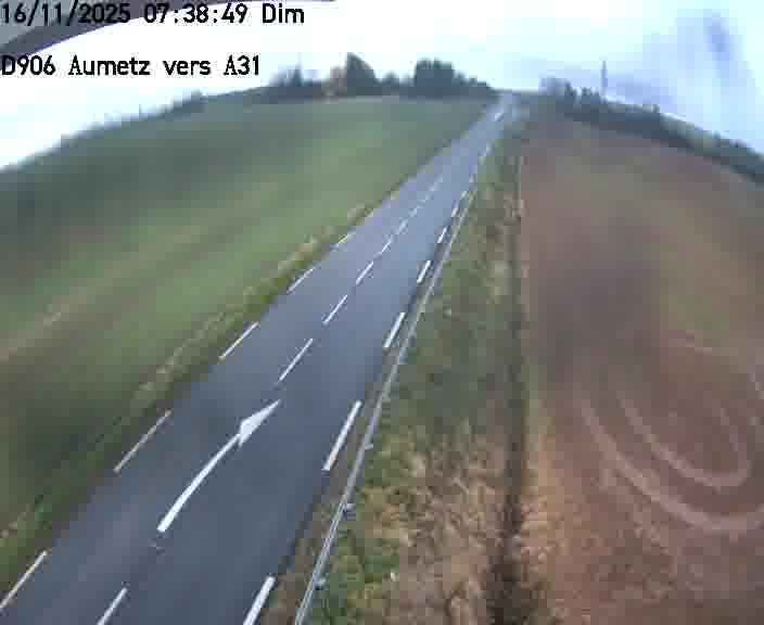 Webcam sur la D906 à Aumetz, juste après la fin de la D16. Vue orientée vers A30