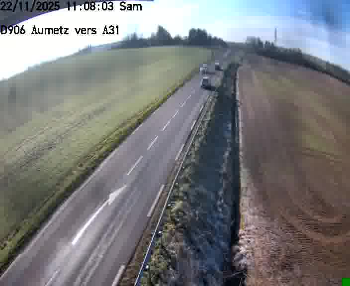 Webcam sur la D906 à Aumetz, juste après la fin de la D16. Vue orientée vers A30