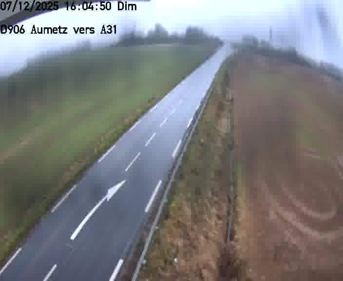 Webcam sur la D906 à Aumetz, juste après la fin de la D16. Vue orientée vers A30