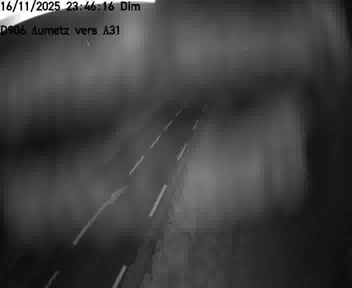 Webcam sur la D906 à Aumetz, juste après la fin de la D16. Vue orientée vers A30