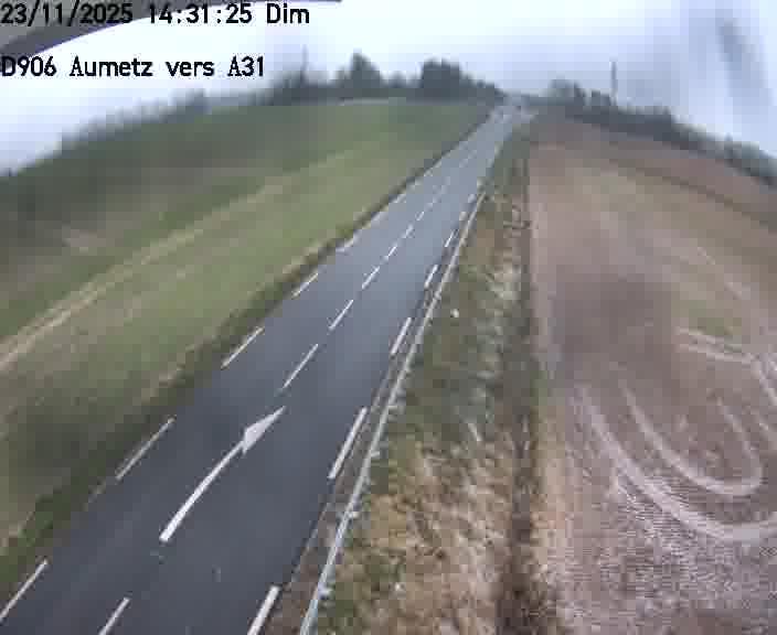 Webcam sur la D906 à Aumetz, juste après la fin de la D16. Vue orientée vers A30