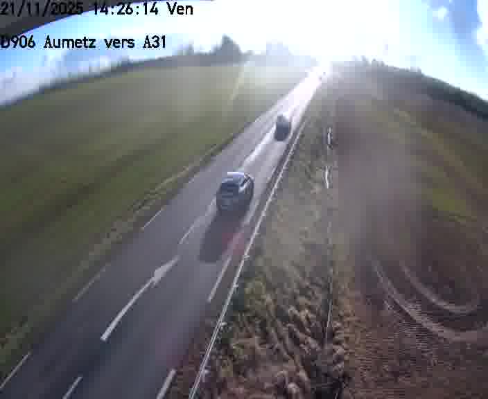 Webcam sur la D906 à Aumetz, juste après la fin de la D16. Vue orientée vers A30