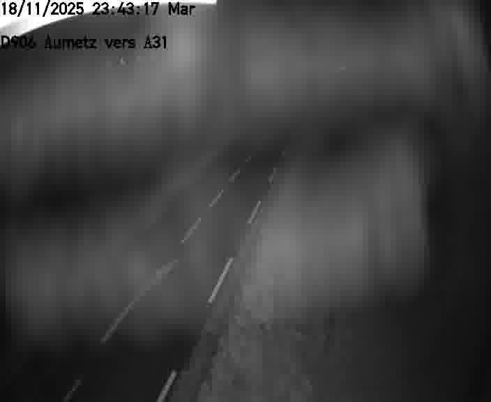 Webcam sur la D906 à Aumetz, juste après la fin de la D16. Vue orientée vers A30