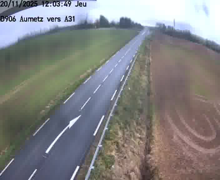 Webcam sur la D906 à Aumetz, juste après la fin de la D16. Vue orientée vers A30