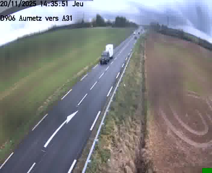 Webcam sur la D906 à Aumetz, juste après la fin de la D16. Vue orientée vers A30