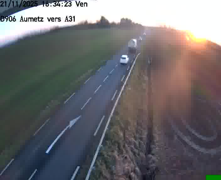Webcam sur la D906 à Aumetz, juste après la fin de la D16. Vue orientée vers A30