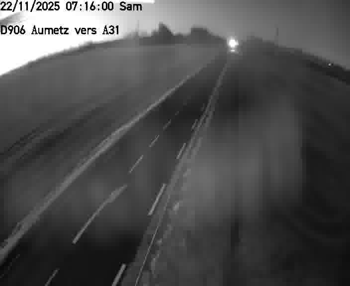 Webcam sur la D906 à Aumetz, juste après la fin de la D16. Vue orientée vers A30