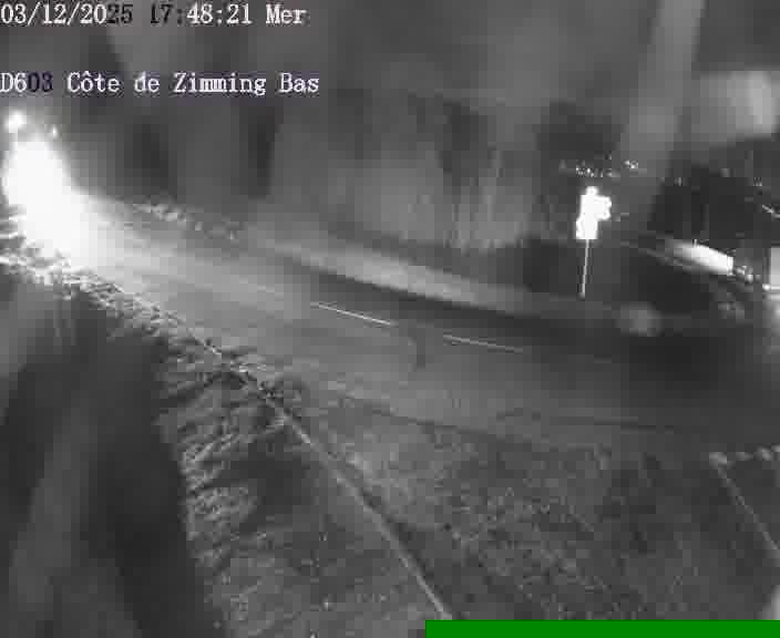 <h2>Webcam sur la D603 située dans la Côté de Zimming-bas, dans le virage en demi-tour, à la jonction avec la D74</h2>