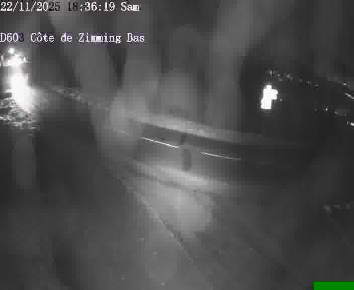 <h2>Webcam sur la D603 située dans la Côté de Zimming-bas, dans le virage en demi-tour, à la jonction avec la D74</h2>