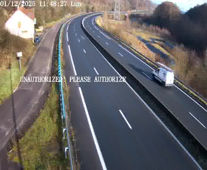 <h2>Webcam sur la D910 située dans la Côte des 4 vents. Vue orientée vers le bas, vers Saint-Avold.</h2>