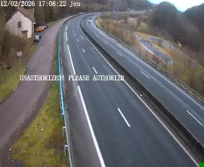 <h2>Webcam sur la D910 située dans la Côte des 4 vents. Vue orientée vers le bas, vers Saint-Avold.</h2>