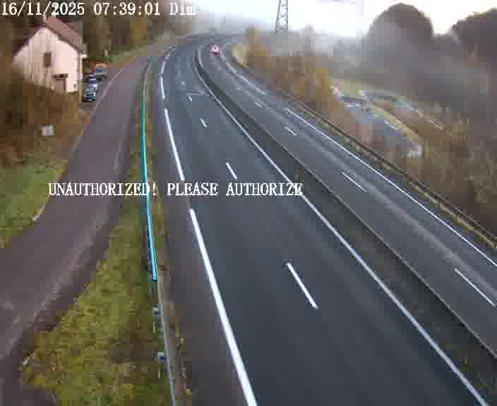 <h2>Webcam sur la D910 située dans la Côte des 4 vents. Vue orientée vers le bas, vers Saint-Avold.</h2>