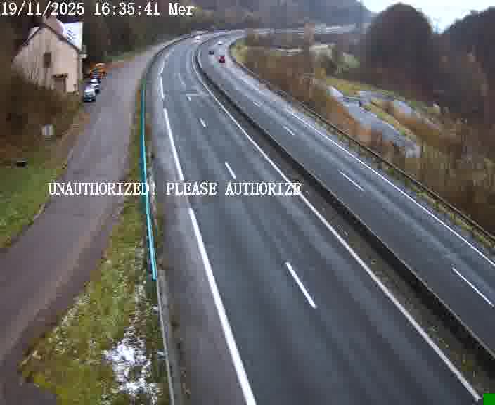 <h2>Webcam sur la D910 située dans la Côte des 4 vents. Vue orientée vers le bas, vers Saint-Avold.</h2>