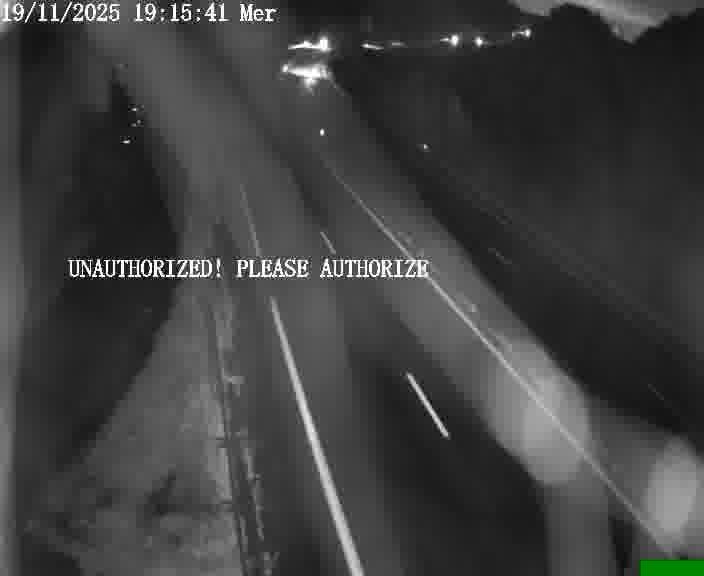 <h2>Webcam sur la D910 située dans la Côte des 4 vents. Vue orientée vers le bas, vers Saint-Avold.</h2>