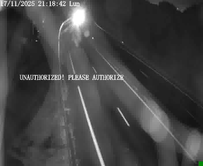 <h2>Webcam sur la D910 située dans la Côte des 4 vents. Vue orientée vers le bas, vers Saint-Avold.</h2>