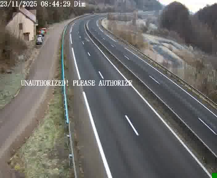 <h2>Webcam sur la D910 située dans la Côte des 4 vents. Vue orientée vers le bas, vers Saint-Avold.</h2>