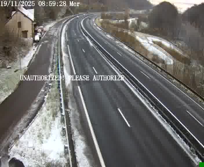 <h2>Webcam sur la D910 située dans la Côte des 4 vents. Vue orientée vers le bas, vers Saint-Avold.</h2>