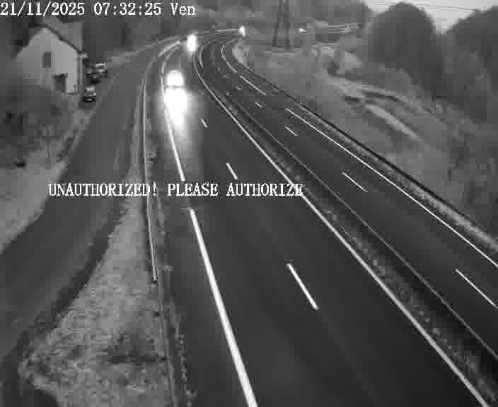 <h2>Webcam sur la D910 située dans la Côte des 4 vents. Vue orientée vers le bas, vers Saint-Avold.</h2>