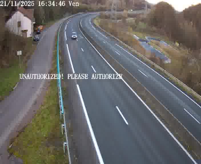 <h2>Webcam sur la D910 située dans la Côte des 4 vents. Vue orientée vers le bas, vers Saint-Avold.</h2>