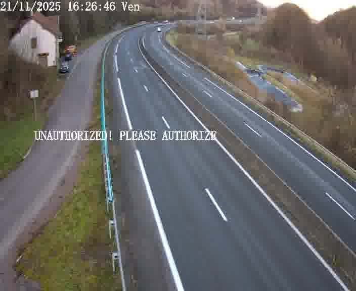 <h2>Webcam sur la D910 située dans la Côte des 4 vents. Vue orientée vers le bas, vers Saint-Avold.</h2>