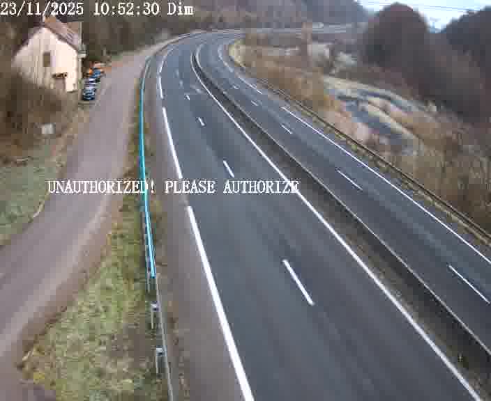 <h2>Webcam sur la D910 située dans la Côte des 4 vents. Vue orientée vers le bas, vers Saint-Avold.</h2>