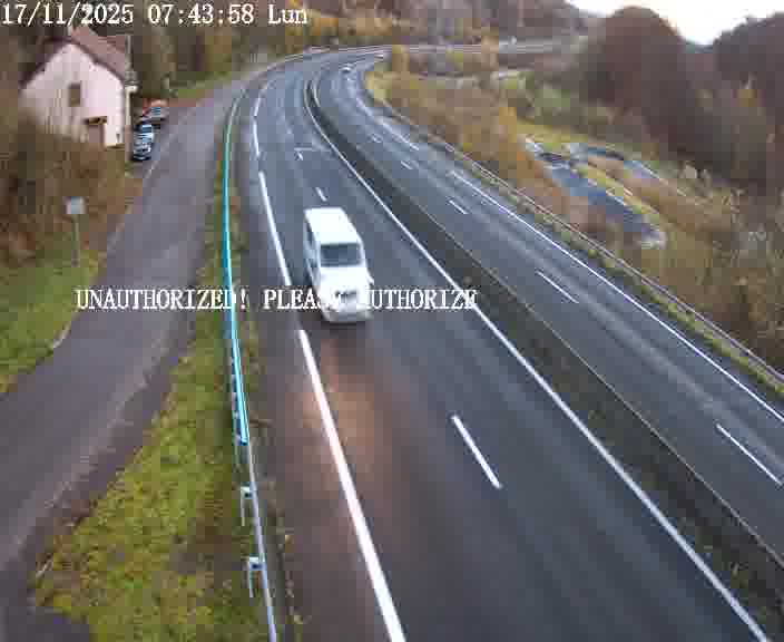 <h2>Webcam sur la D910 située dans la Côte des 4 vents. Vue orientée vers le bas, vers Saint-Avold.</h2>