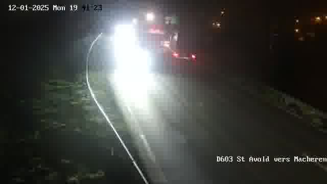 <h2>Webcam sur la D603 située à proximité de Saint-Avold. Vue orientée vers Macheren.</h2>