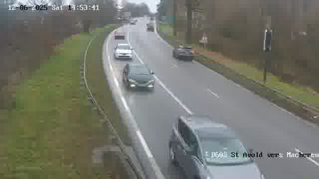 <h2>Webcam sur la D603 située à proximité de Saint-Avold. Vue orientée vers Macheren.</h2>