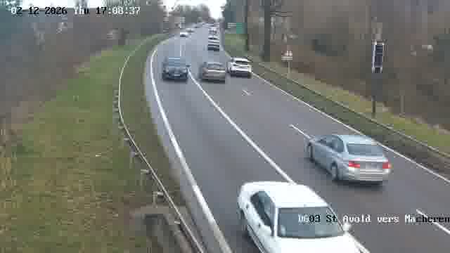 <h2>Webcam sur la D603 située à proximité de Saint-Avold. Vue orientée vers Macheren.</h2>