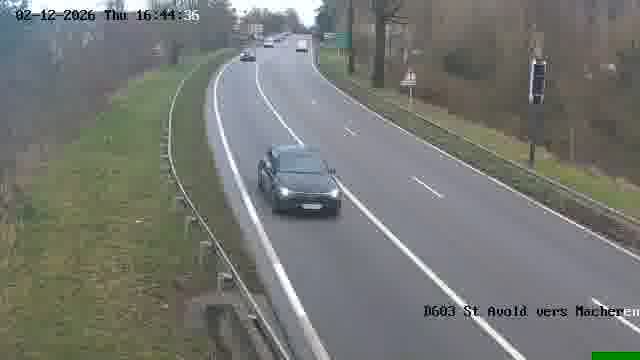 <h2>Webcam sur la D603 située à proximité de Saint-Avold. Vue orientée vers Macheren.</h2>