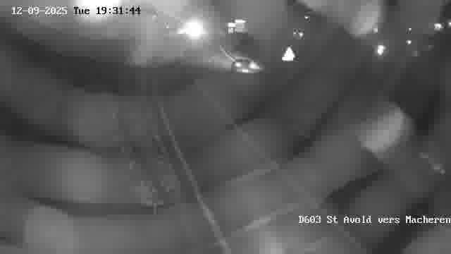 <h2>Webcam sur la D603 située à proximité de Saint-Avold. Vue orientée vers Macheren.</h2>