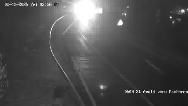 <h2>Webcam sur la D603 située à proximité de Saint-Avold. Vue orientée vers Macheren.</h2>