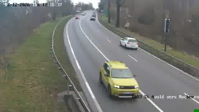 <h2>Webcam sur la D603 située à proximité de Saint-Avold. Vue orientée vers Macheren.</h2>