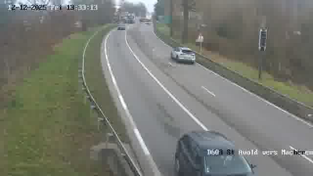 <h2>Webcam sur la D603 située à proximité de Saint-Avold. Vue orientée vers Macheren.</h2>