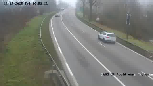 <h2>Webcam sur la D603 située à proximité de Saint-Avold. Vue orientée vers Macheren.</h2>