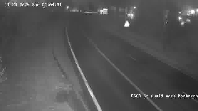 <h2>Webcam sur la D603 située à proximité de Saint-Avold. Vue orientée vers Macheren.</h2>