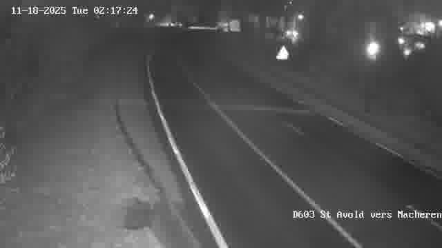 <h2>Webcam sur la D603 située à proximité de Saint-Avold. Vue orientée vers Macheren.</h2>